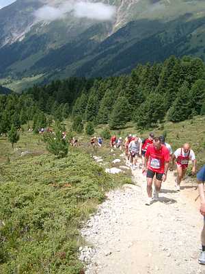 20. Swiss Alpine Davos - Berggemsen bei der Arbeit