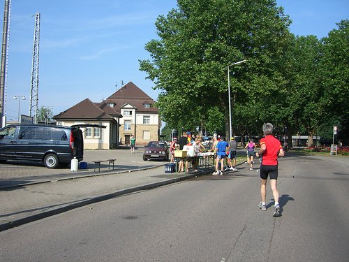 Fidelitas Nachtlauf 2006 - Dieter hat Durst