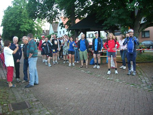 Wie immer freuen sich die Leute, wenn sie fotografiert werden.