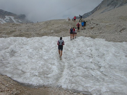 6. Zugspitz-Extremberglauf: Schneefeld